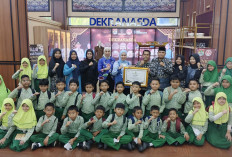 Belajar ke Dekranasda, MIT Ummi Lubuk Linggau Kenalkan Produk Unggulan Daerah pada Siswa