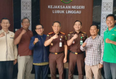 Teknologi AI Jadi Tantangan Berat Wartawan, Ini Pesan Kajari Suwarno untuk PWI Lubuk Linggau