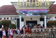 Kantor Pertanahan Kabupaten Musi Rawas Gelar Upacara Peringatan Hari Ibu 2025