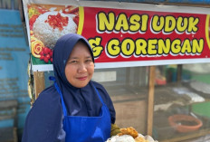 Perempuan Ini Sukses Kembangkan Usaha Rumahan hingga Jadi Andalan Transaksi Warga melalui BRILink Agen