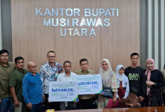 BPJS Ketenagakerjaan Serahkan Santunan Rp697 Juta kepada Ahli Waris Korban Kecelakaan Muratara