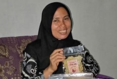 Dari Pekarangan Rumah Jadi Usaha Keripik Talas: Kisah Titik Sukesih Mengangkat Ekonomi Keluarga