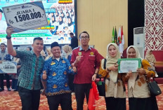 Prestasi Gemilang SMAN Semangus di Lomba Cerdas Cermat Super 100, Guru Bahasa Indonesia Raih Juara 1